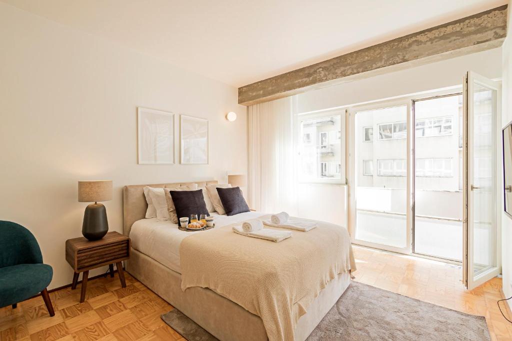Ceuta Studio Apartments by LovelyStay