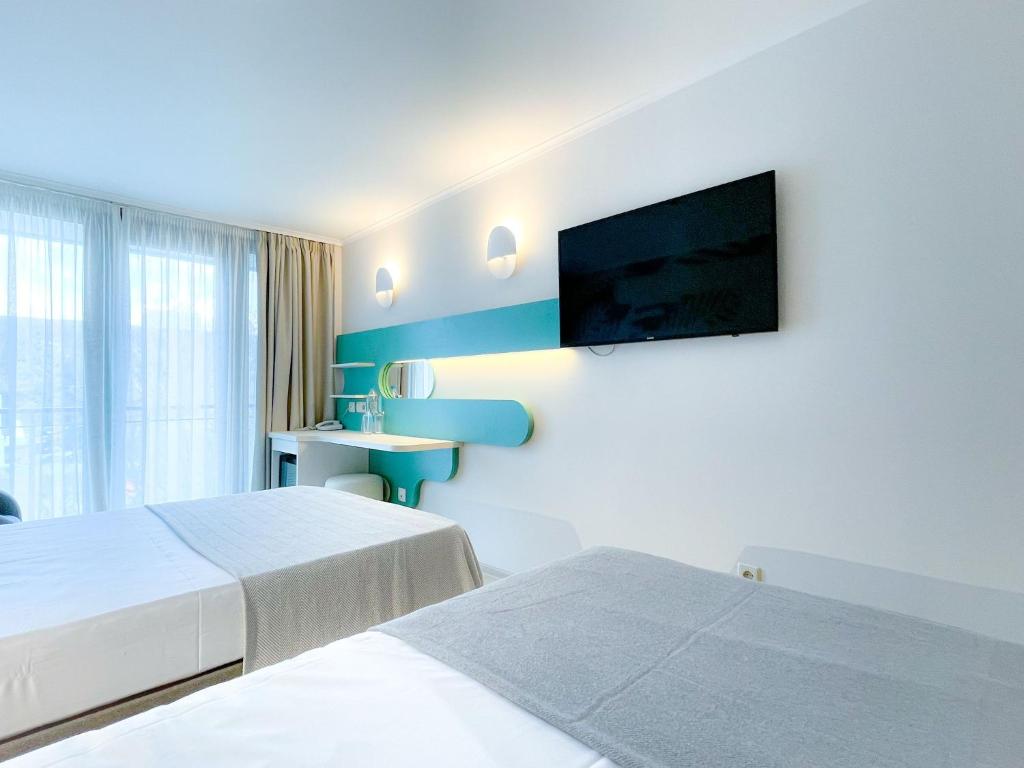 Double Room - Main Building with Free Aquapark Access