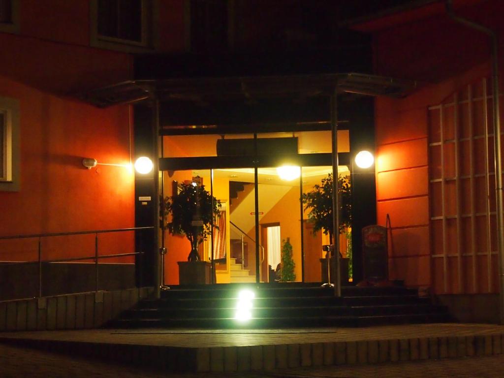 Exteriér nebo vchod ubytování Casino Admiral Velenice - Gmünd