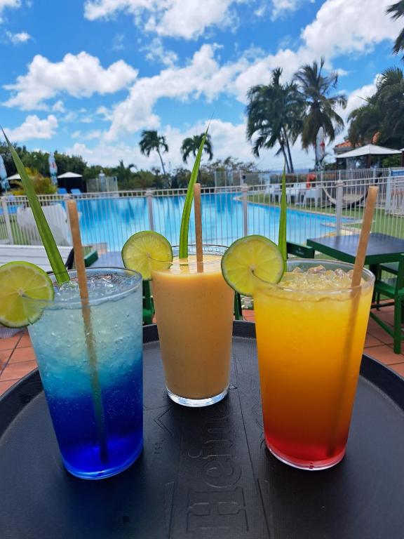 Nápoje v ubytování Mon Pti Nid - Havre cosy avec vue tropicale en Martinique