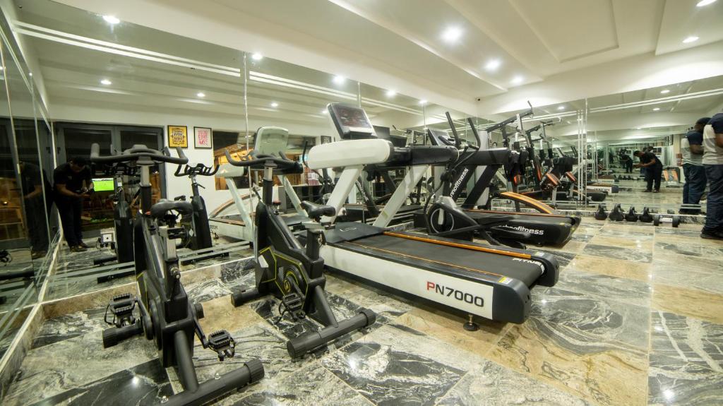 Fitness centrum a/nebo fitness zařízení v ubytování Tranquila Hotels and Suites Abuja