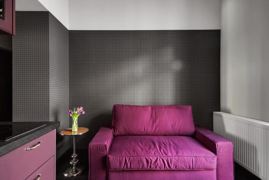 Too-Good Apartments - 12