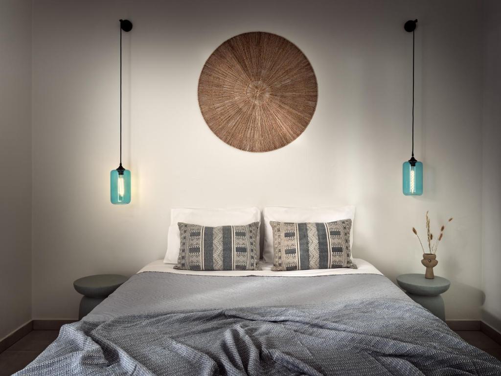 Tropical Studios - 1