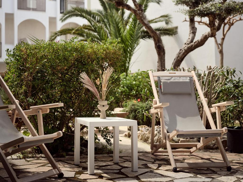 Tropical Studios - 19