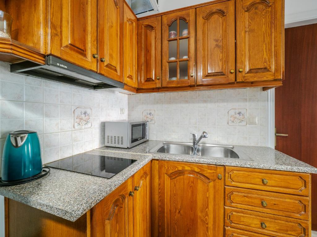 Kuchyň nebo kuchyňský kout v ubytování Pandora's Corfu Apartments