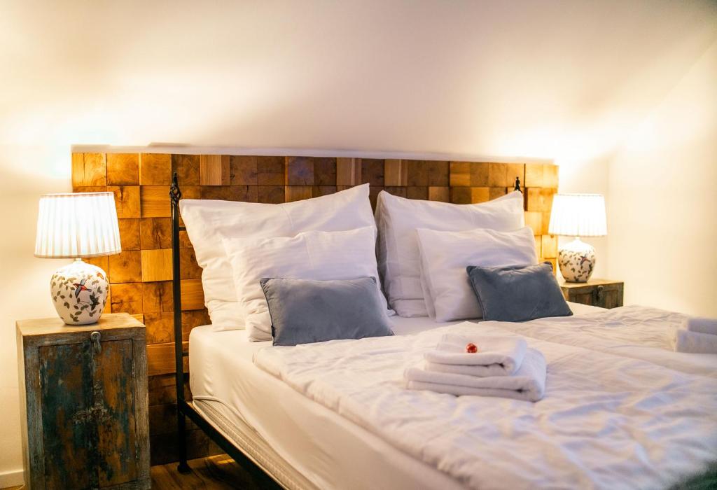 Pension Adalbert - Deluxe Double Room With Castle View