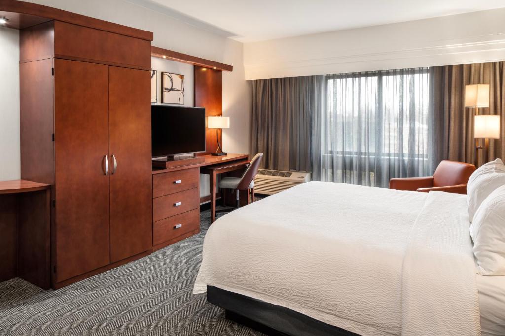 Courtyard Mankato Hotel & Event Center - Cuarto King