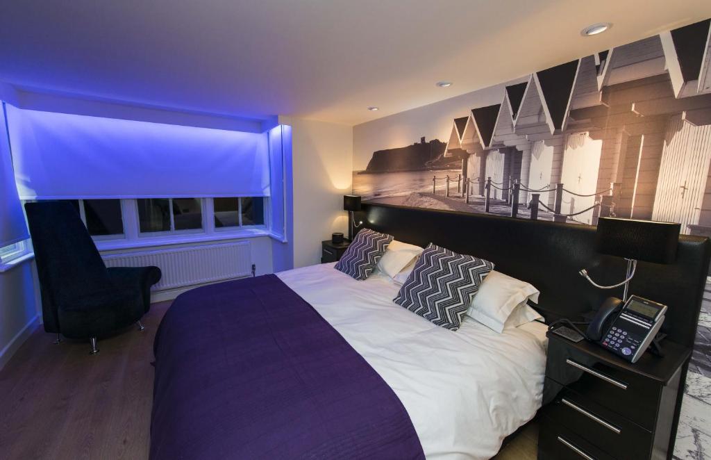 The Mayfield Seamer - Resim 23