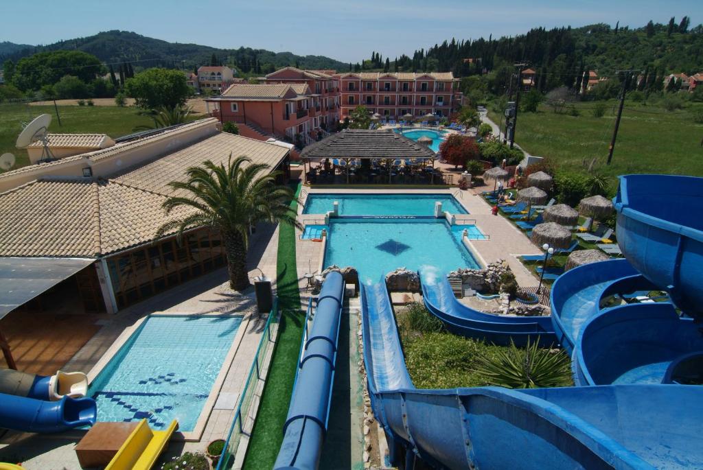 an aerial view of a large swimming pool at a resort at Sidari Waterpark in Sidari