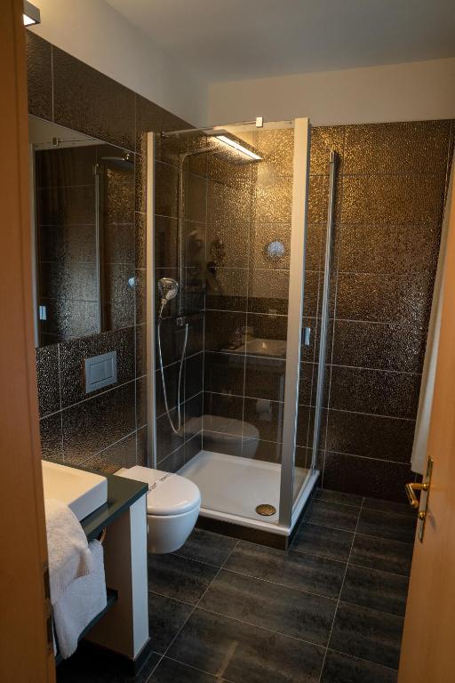 Koupelna v ubytování Hotel Etol - Superior