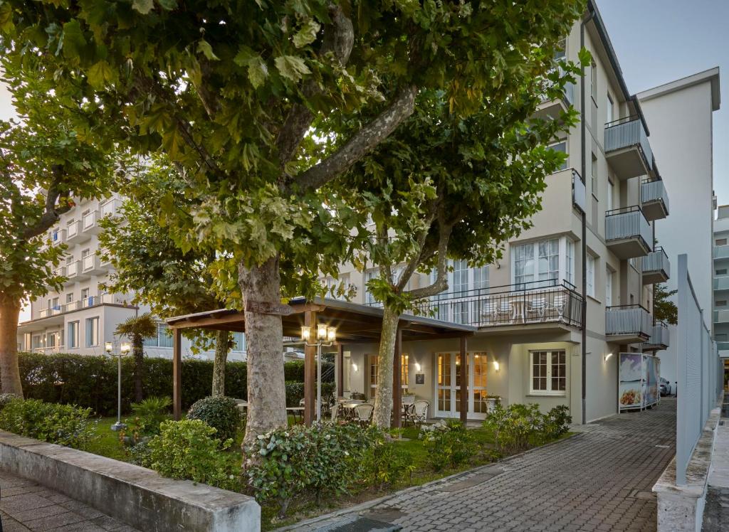 Budova, kde se hotel nachází