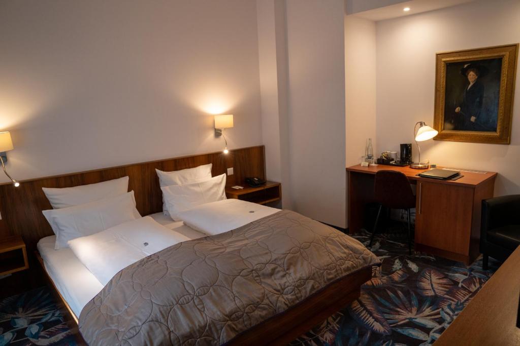 Postel nebo postele na pokoji v ubytování Hotel Etol - Superior