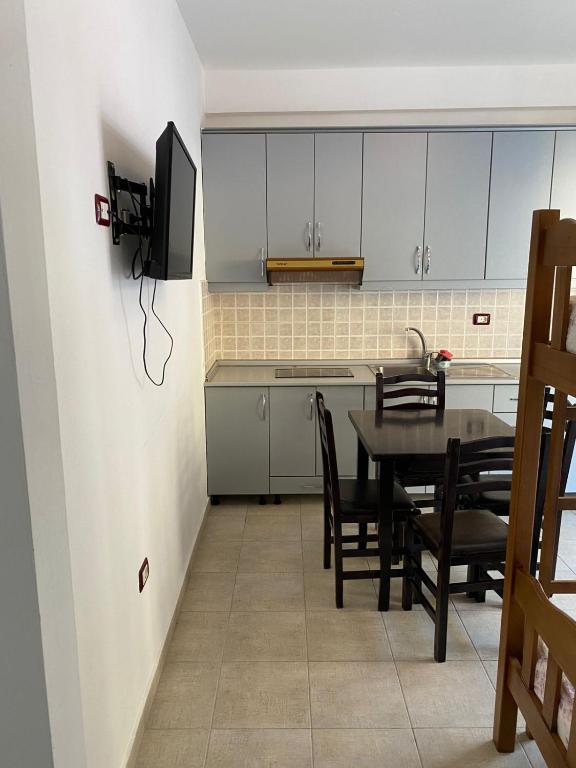 Kuchyň nebo kuchyňský kout v ubytování Aleksi rooms