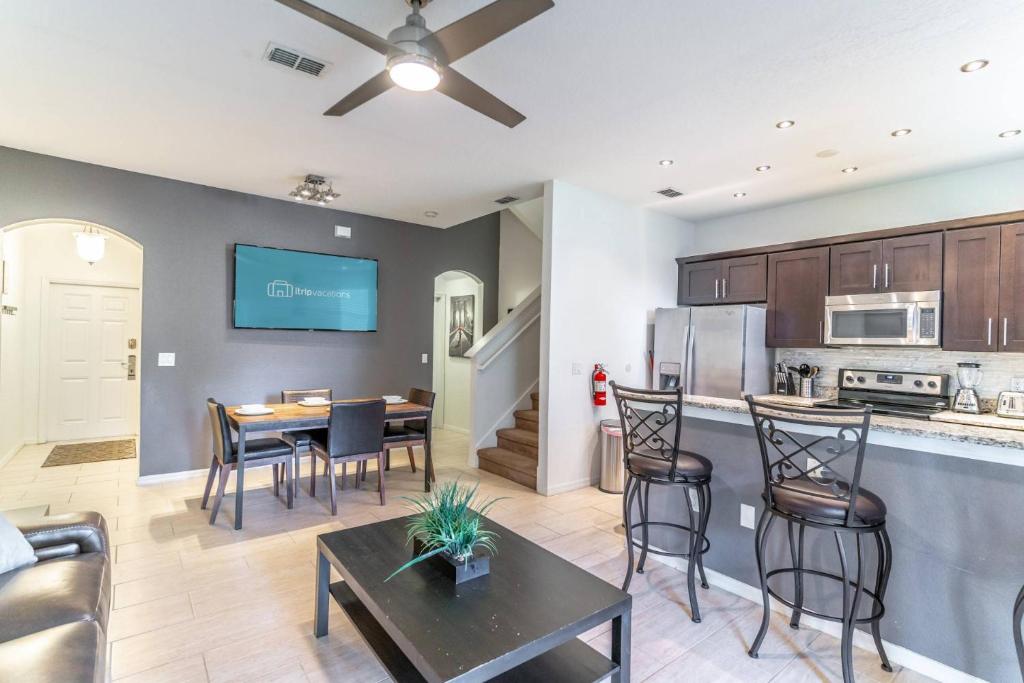 Holiday home 222 Regal Palms, Davenport, USA