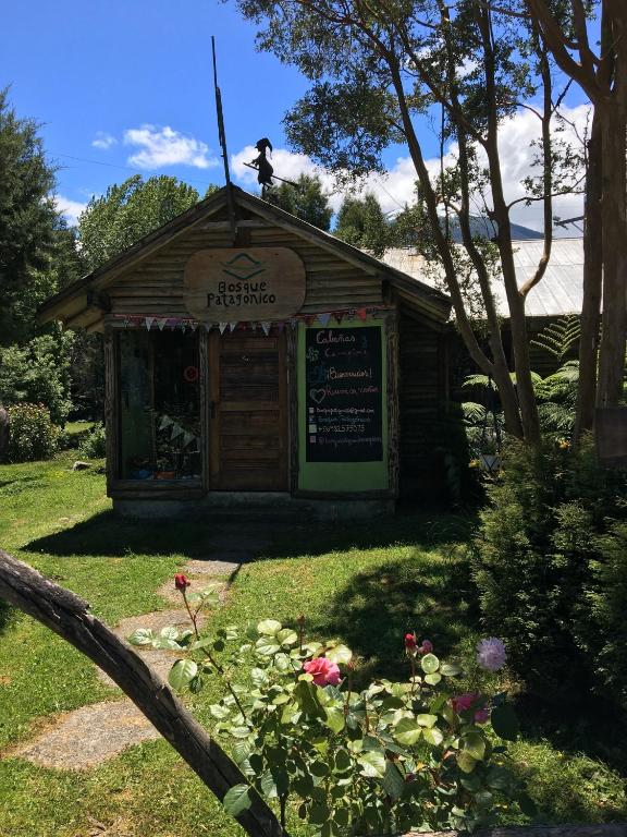 Zahrada ubytování Bosque Patagonico Cabañas y Camping