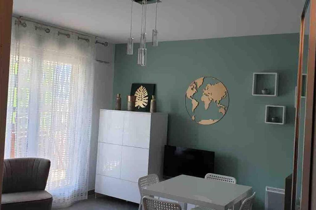 Fotografia z galérie ubytovania T2 neuf près des plages et commerces v destinácii Sète