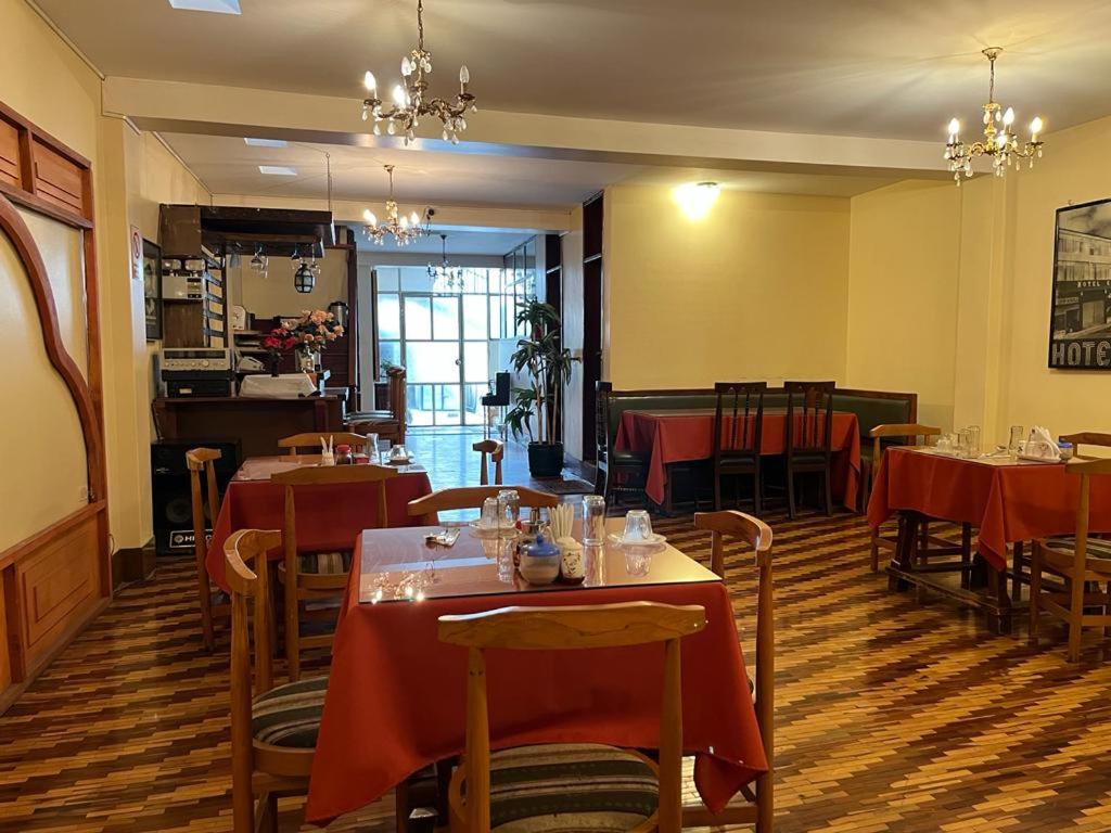 Restaurace v ubytování Hotel Cotopaxi