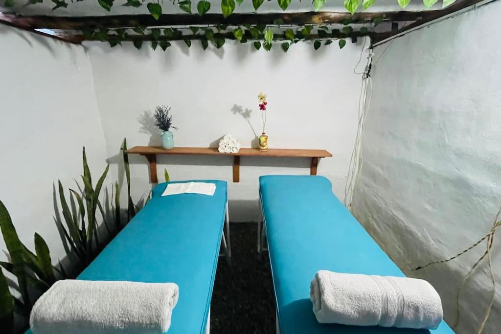Lázně a/nebo wellness v ubytování Hermoso Glamping Santorini