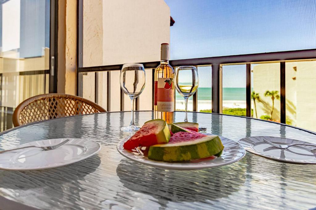 Siesta Breakers Ocean Views, 5th Floor, Sarasota (updated prices 2024)