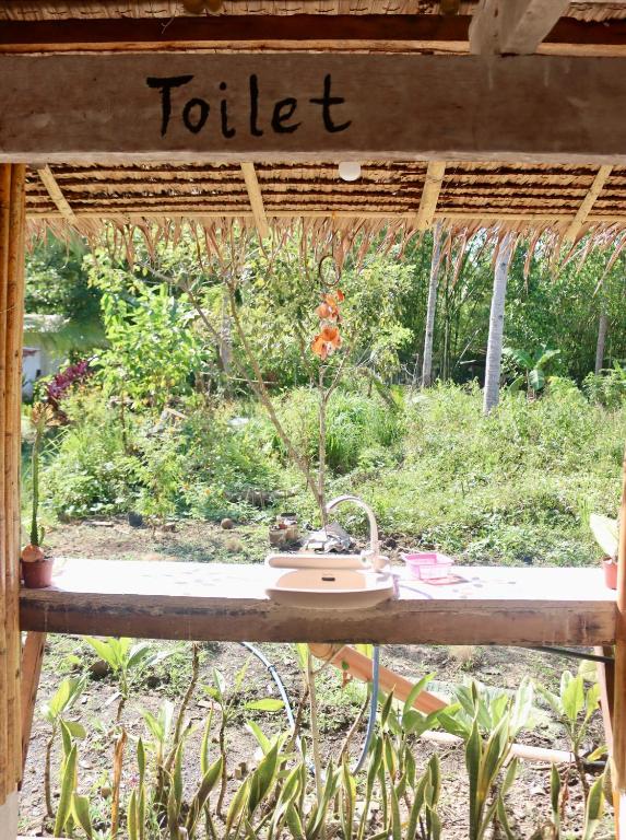 Zahrada ubytování Bohol Hammock Hostel