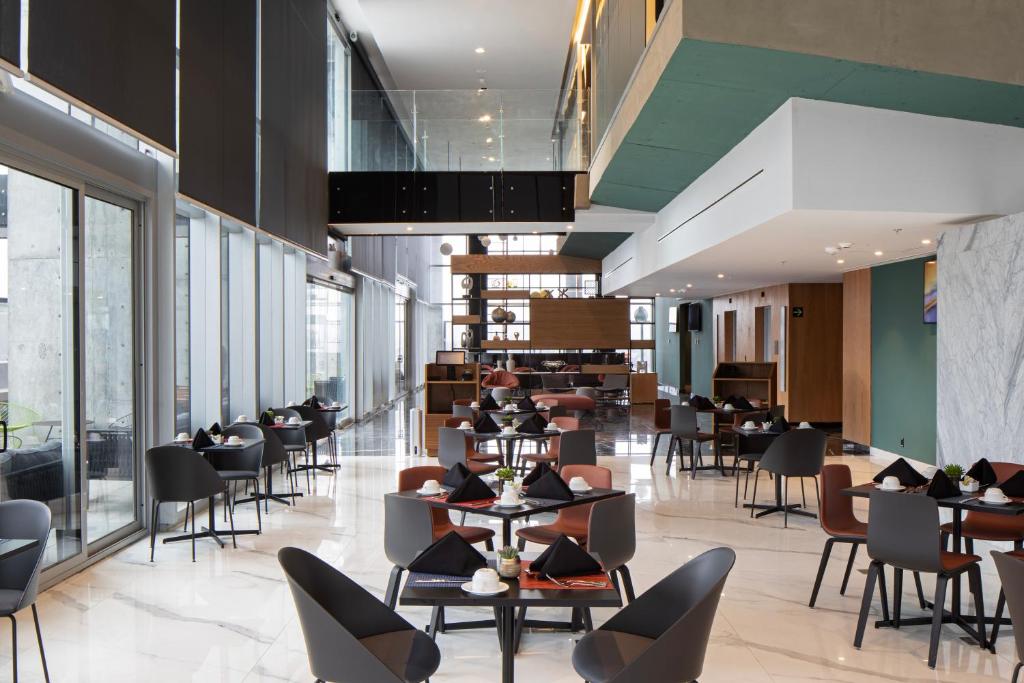 Restaurace v ubytování Galeria Plaza Monterrey