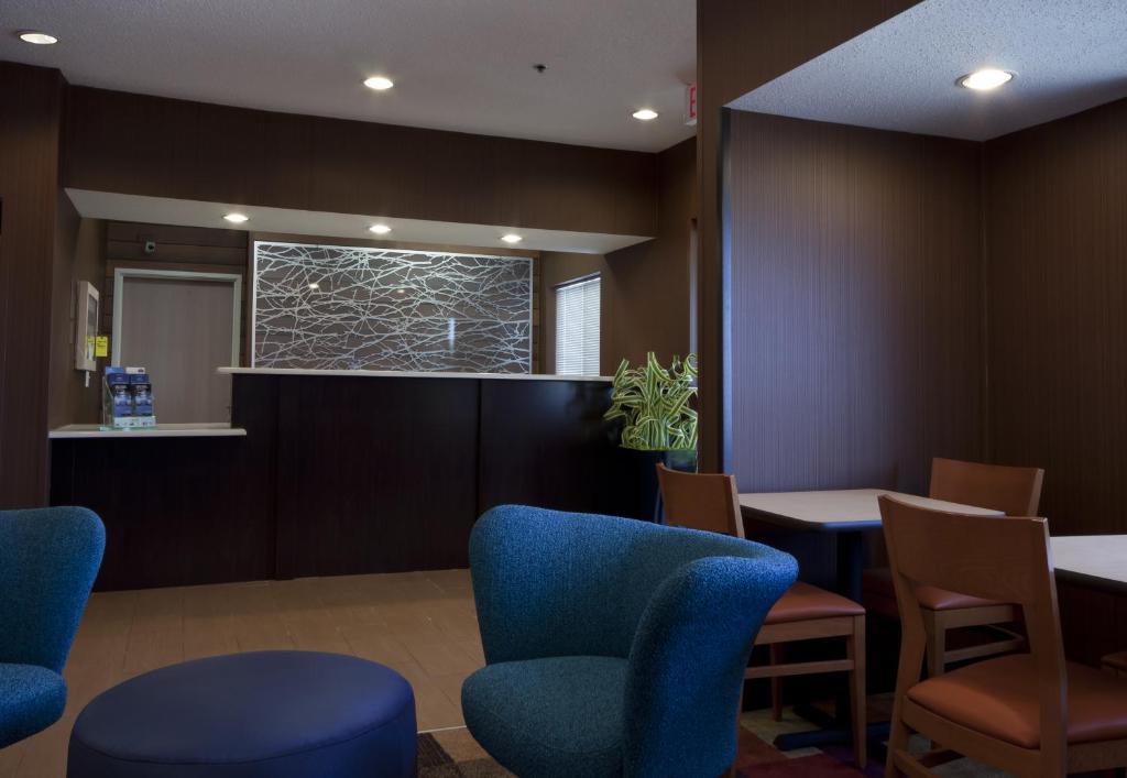 Wingate by Wyndham Gurnee photo