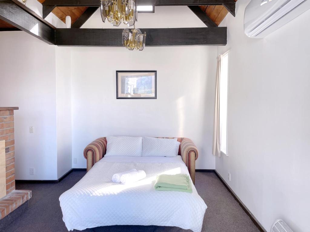 NO PARTY ALLOWED,Sea view 5 bedroom house - Resim 11