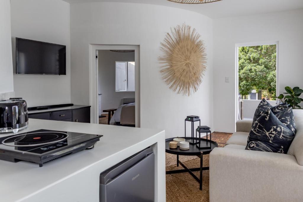 Millrock Beach House - Image 23