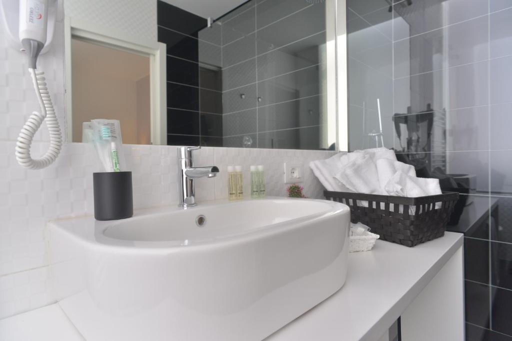 Łazienka w obiekcie Lata Luxury Rooms