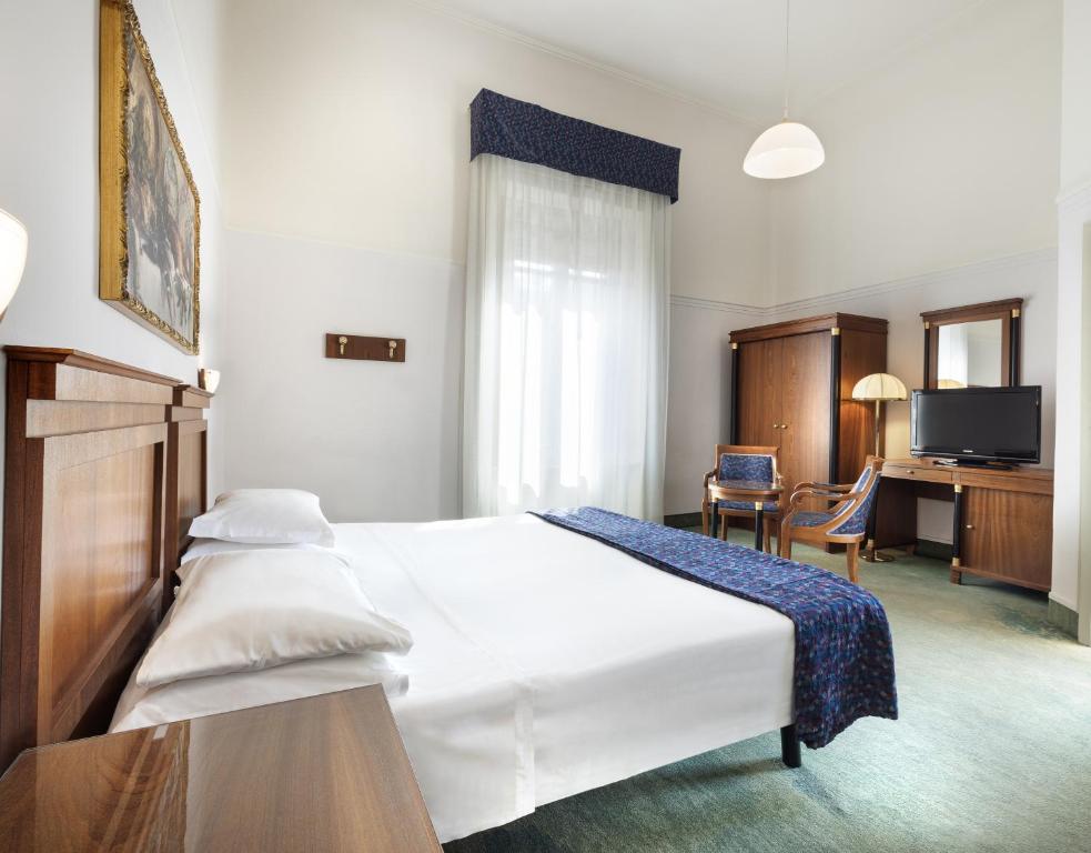 Hotel Palace Bologna Centro - غرفة سوبيريور ثلاثية