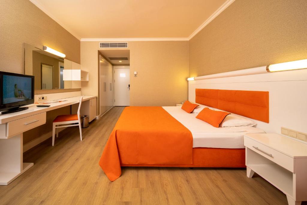 Sueno Hotels Beach Side - Standard Twin Room
