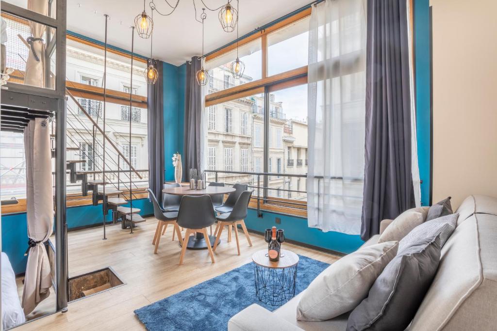 ADIRA Résid'Marseille Vieux-port - Apartment - Split Level