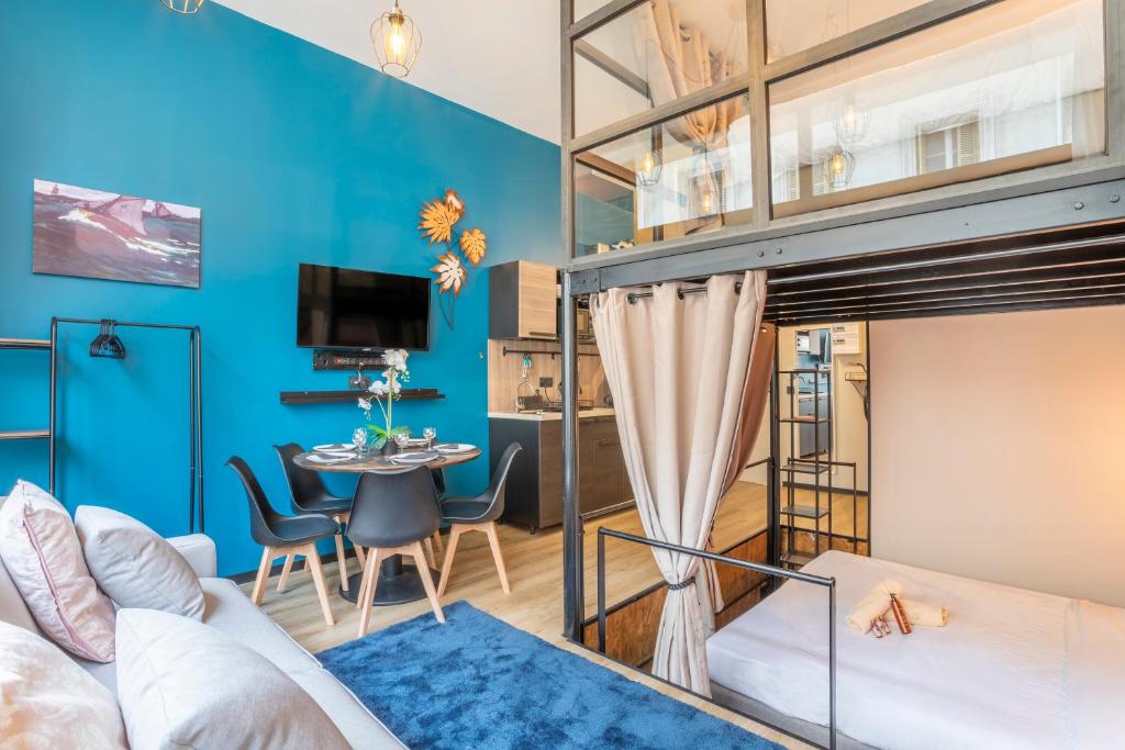 ADIRA Résid'Marseille Vieux-port - Apartment - Split Level