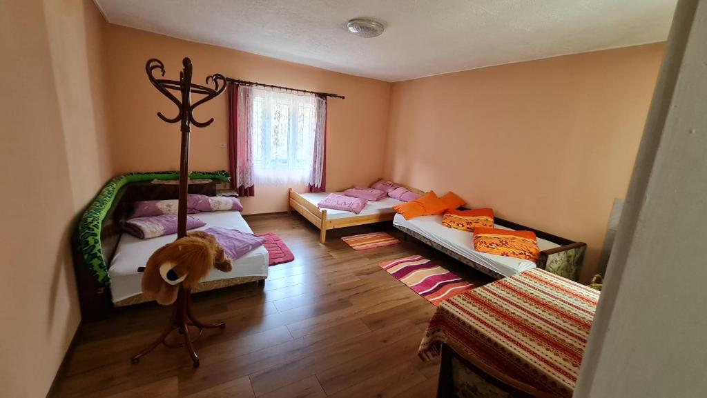 Voodi või voodid majutusasutuse House of Rei with Hot tube toas