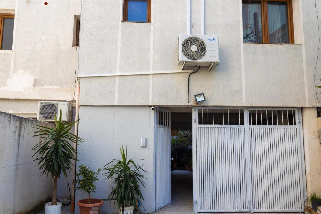 Fotografie z fotogalerie ubytování Toni's studios v destinaci Vlorë
