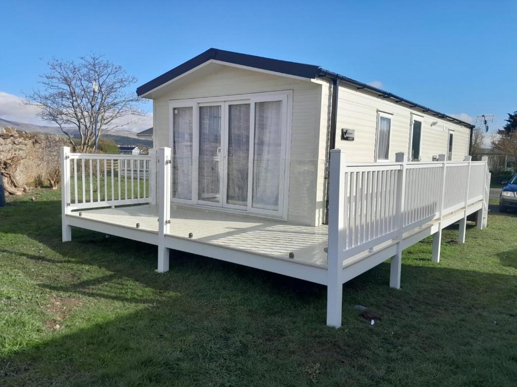 Gallery image of Beauview Brand New For 2023 Wi-Fi and Smart TV in Millom