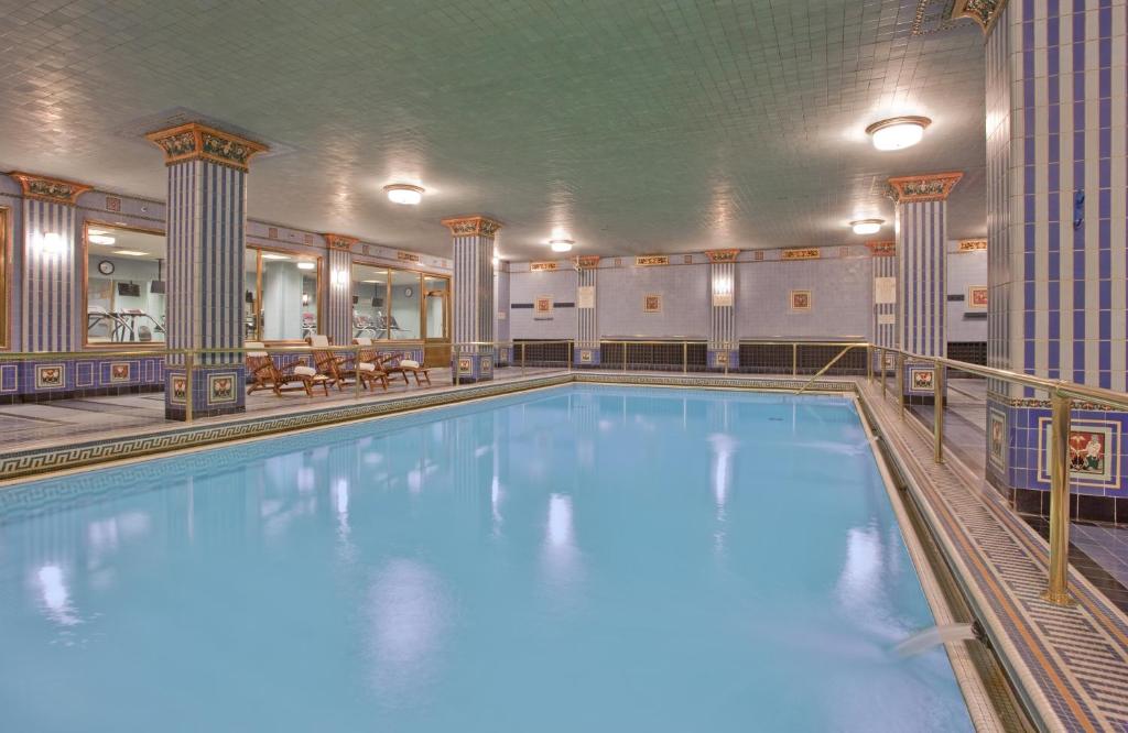 a large swimming pool in a hotel room at The Biltmore Los Angeles in Los Angeles
