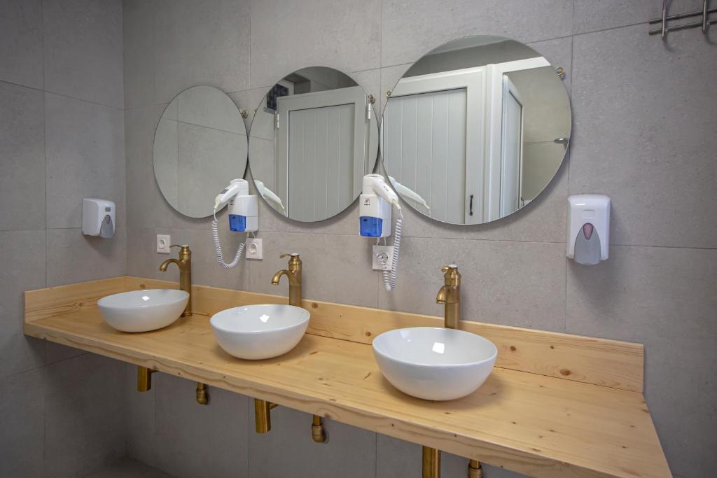 Sun Lovers Hostel - 9