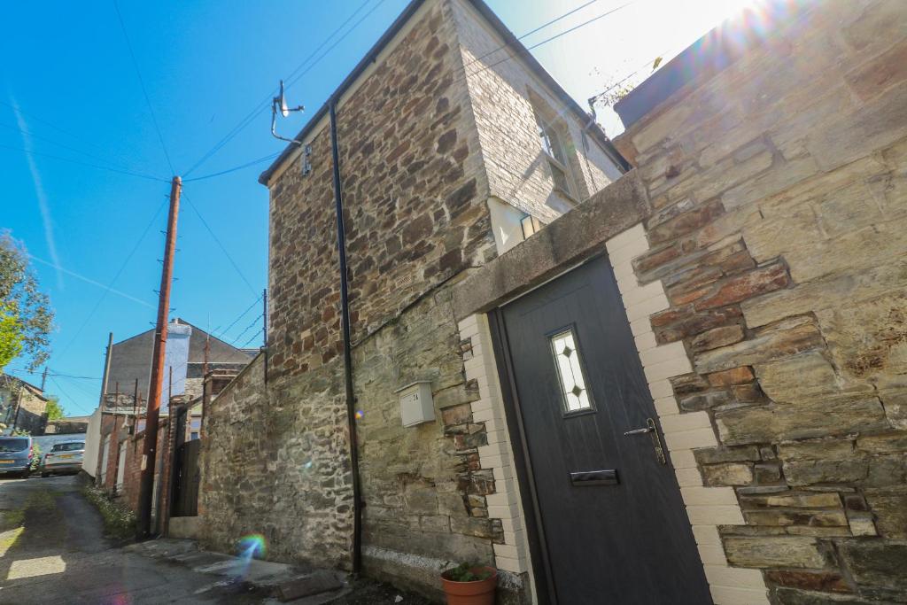 The Hideout, Lostwithiel (updated prices 2024)