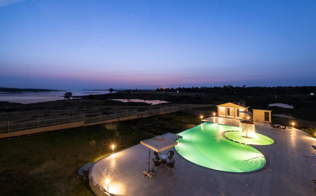 Parijat Lake Resort by GoldMark, Madhai - Satpura National Park - Housity