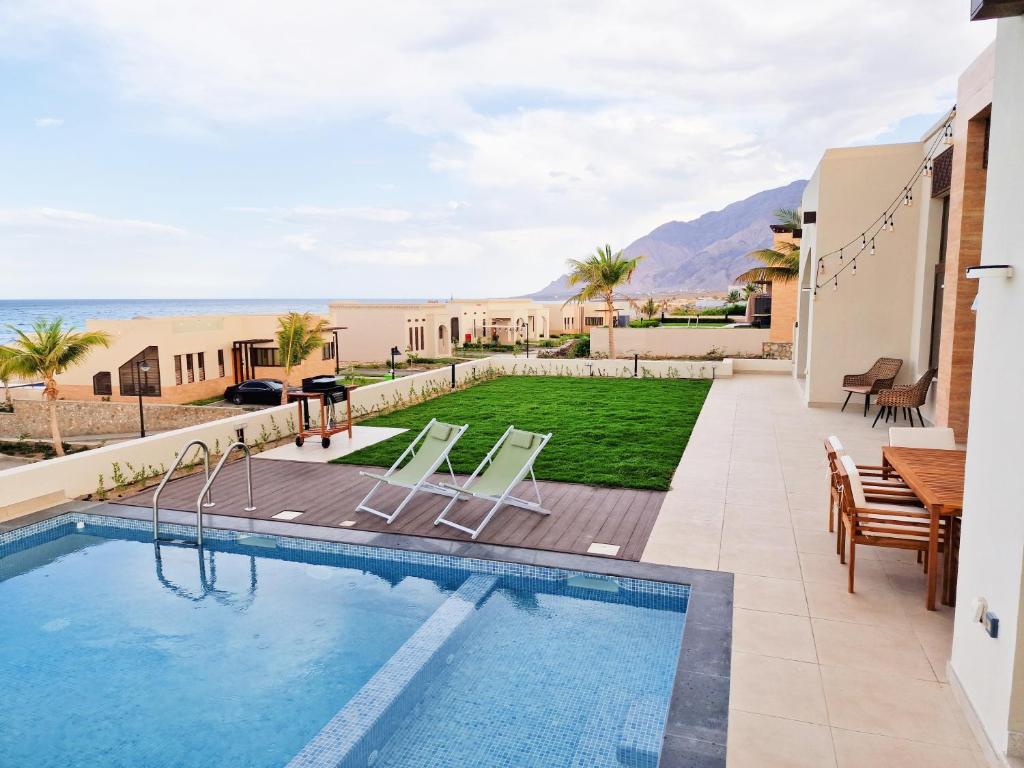 Jebel Sifah Suites - Villa Con Piscina Privada