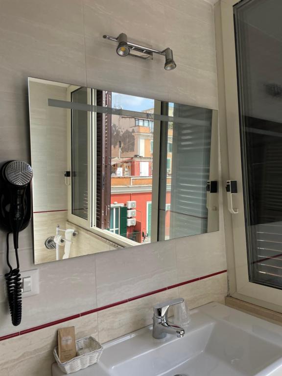 Koupelna v ubytování Hotel Giolitti Smart