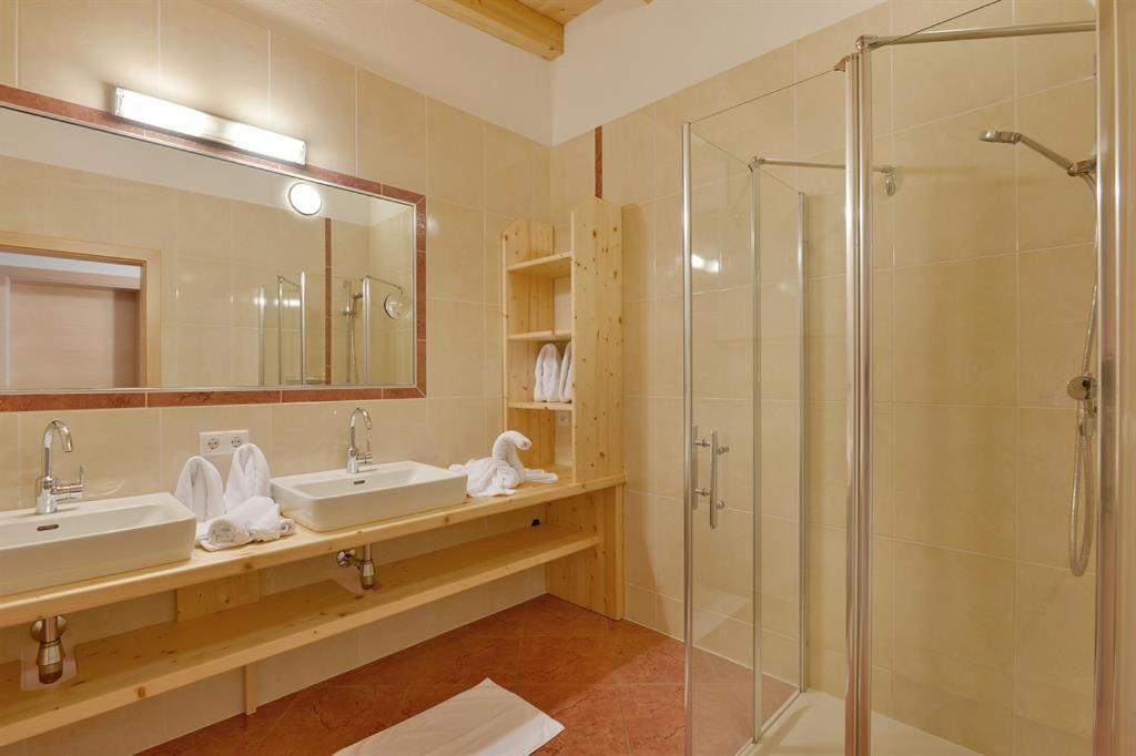 Koupelna v ubytování Wildauhof
