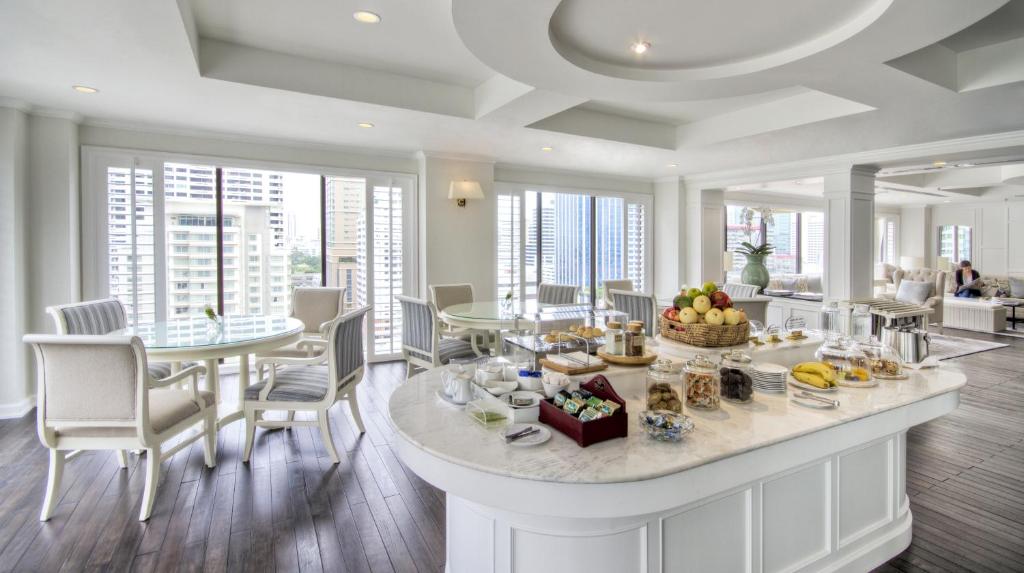 Cape House Hotel, Bangkok - Resim 5