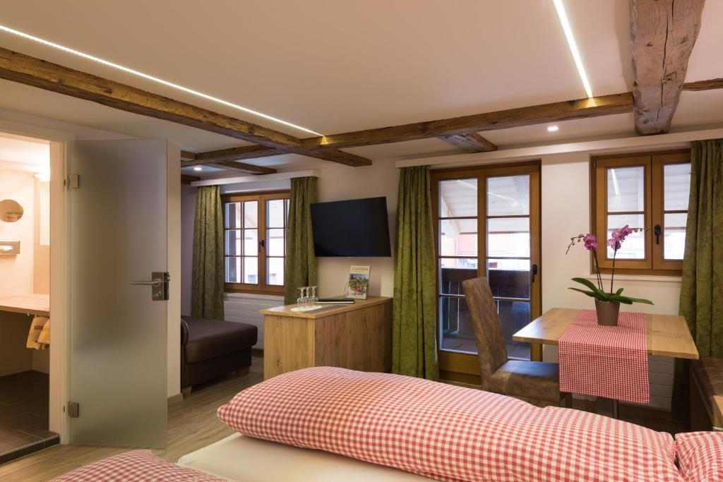 Hotel Restaurant Hirschen - Resim 5