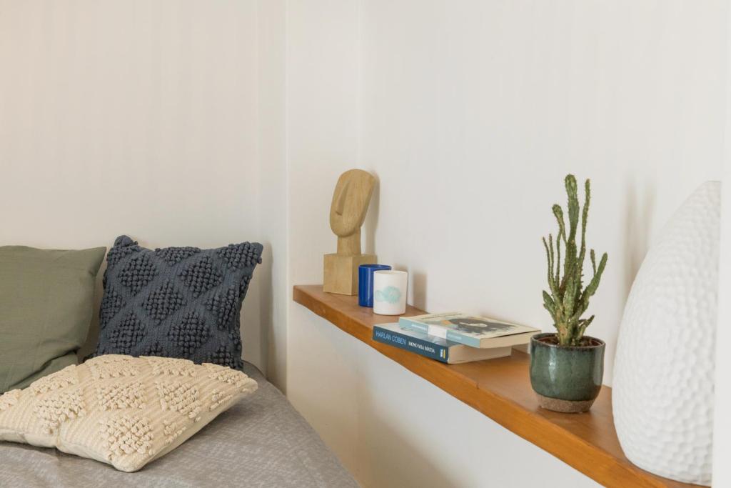 Zona de estar de Piperi-2 Bedroom home