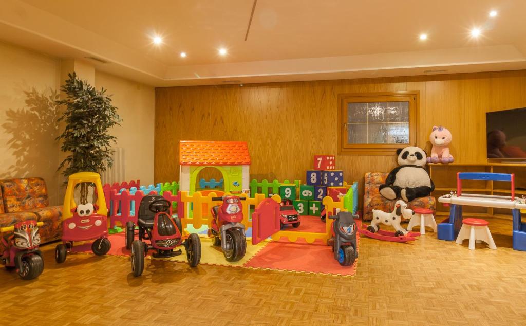 Dětský klub v ubytování Hotel Arcobaleno