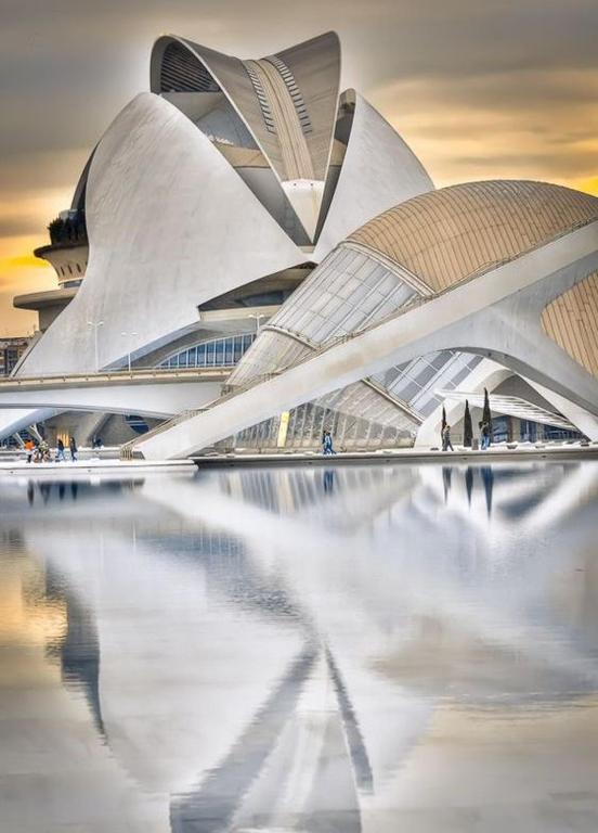 Valencia Doble A Deluxe, Valencia – Updated 2023 Prices