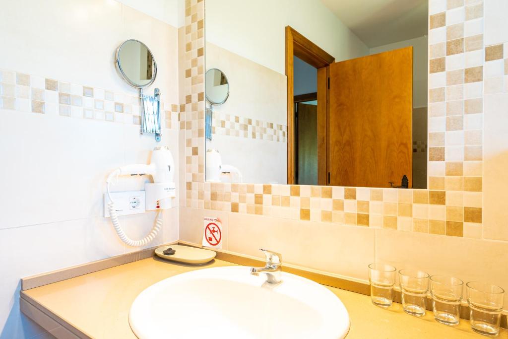 Łazienka w obiekcie Apartamento Jibazahora Piscis