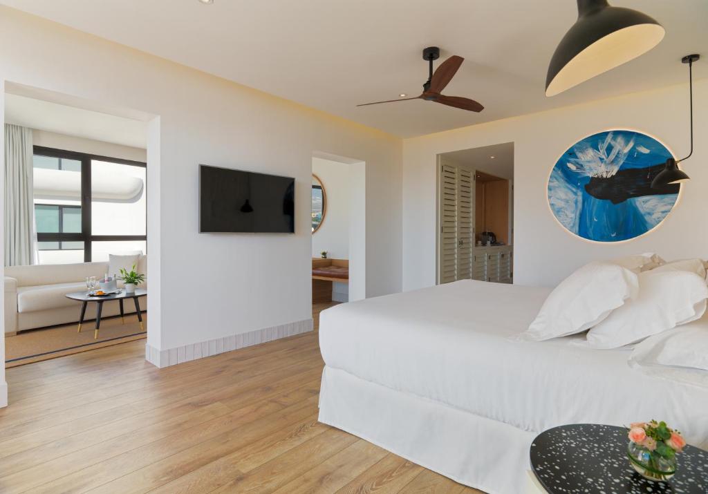 H10 Atlantic Sunset - Junior Suite (2 Adults)